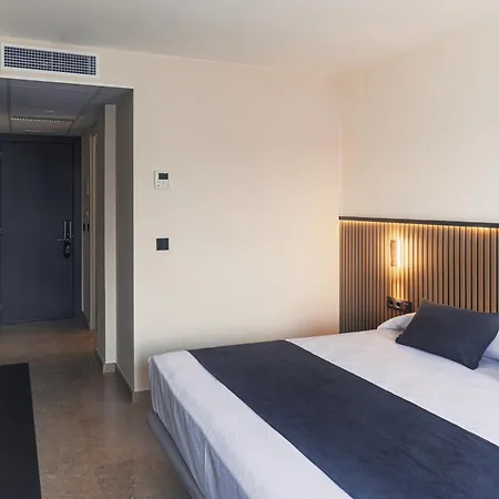 Star Bay Calafell