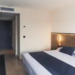 Star Bay Calafell